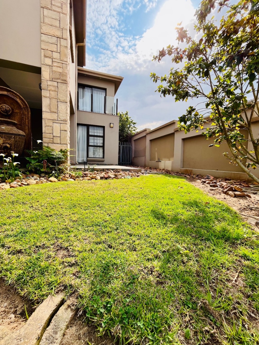 6 Bedroom Property for Sale in Tergniet Western Cape